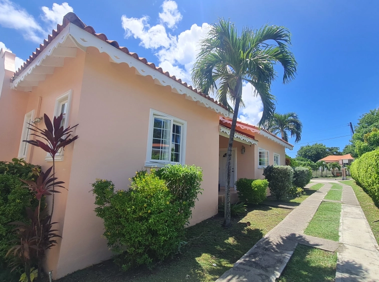 real estate st lucia Birdie Villa For Sale In St Lucia caribbean driveway