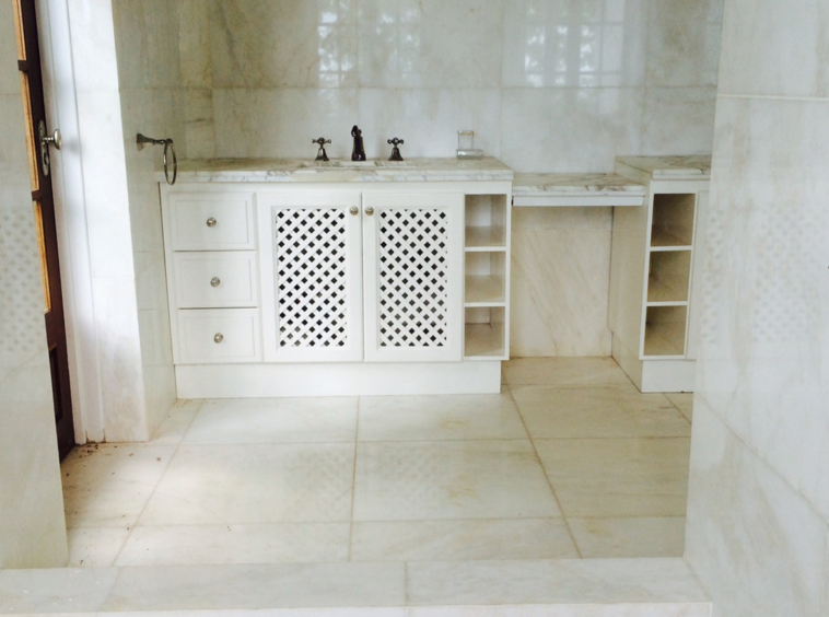 st lucia real estate - val des piton soufriere -for sale closet