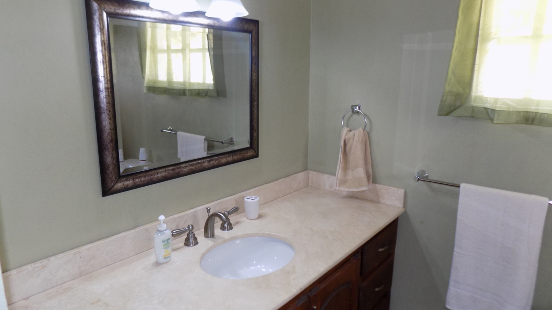 Villas for sale in st lucia - Villa Margarita in Cap Estate St Lucia Caribbean bath