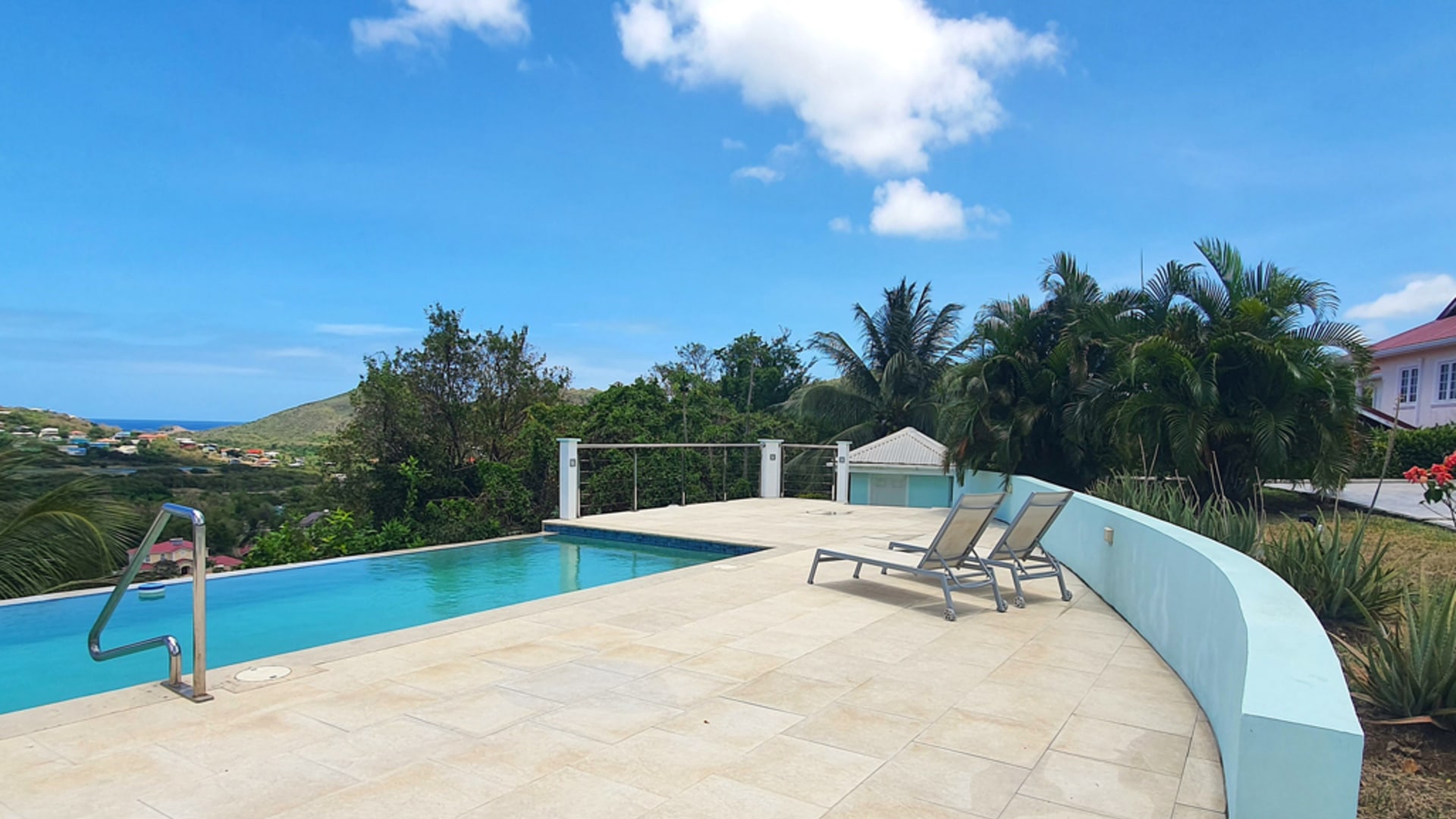 real estate st lucia - VILLA MANTELL for sale swimming pool