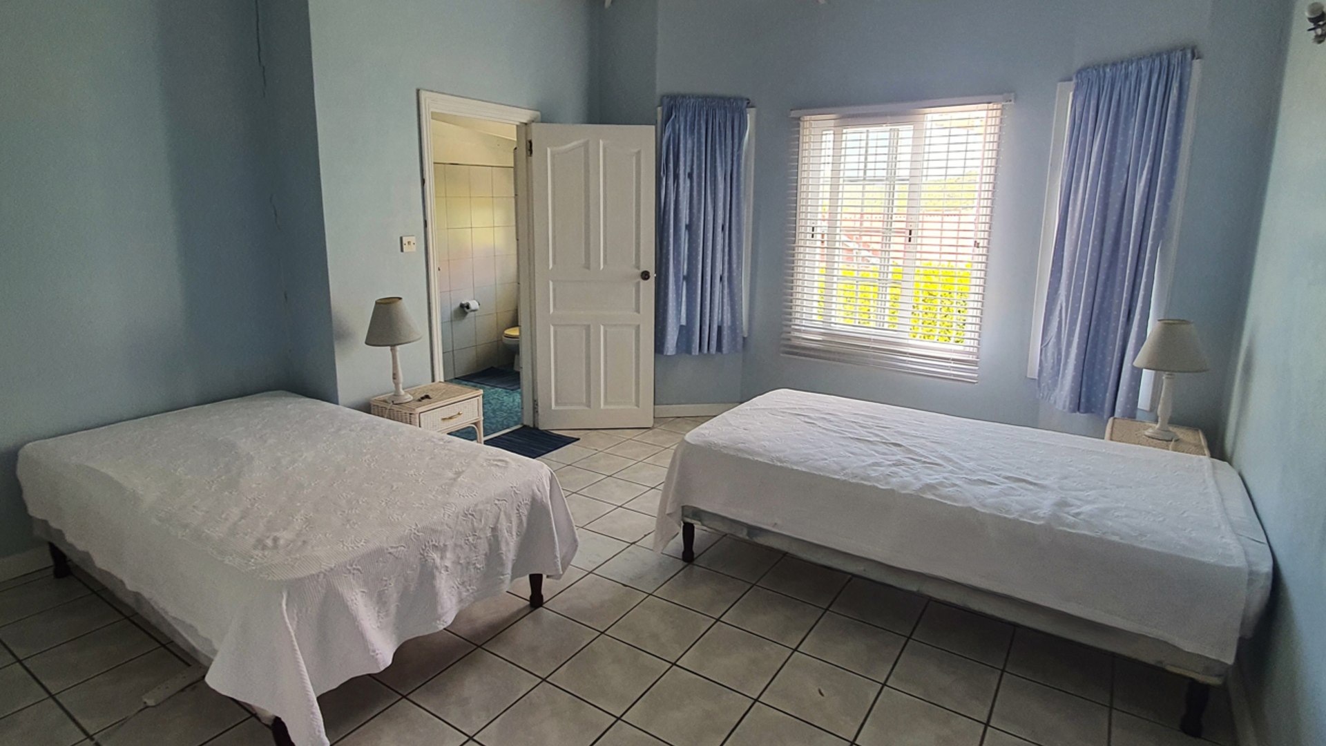 real estate st lucia - VILLA MANTELL for sale double bed