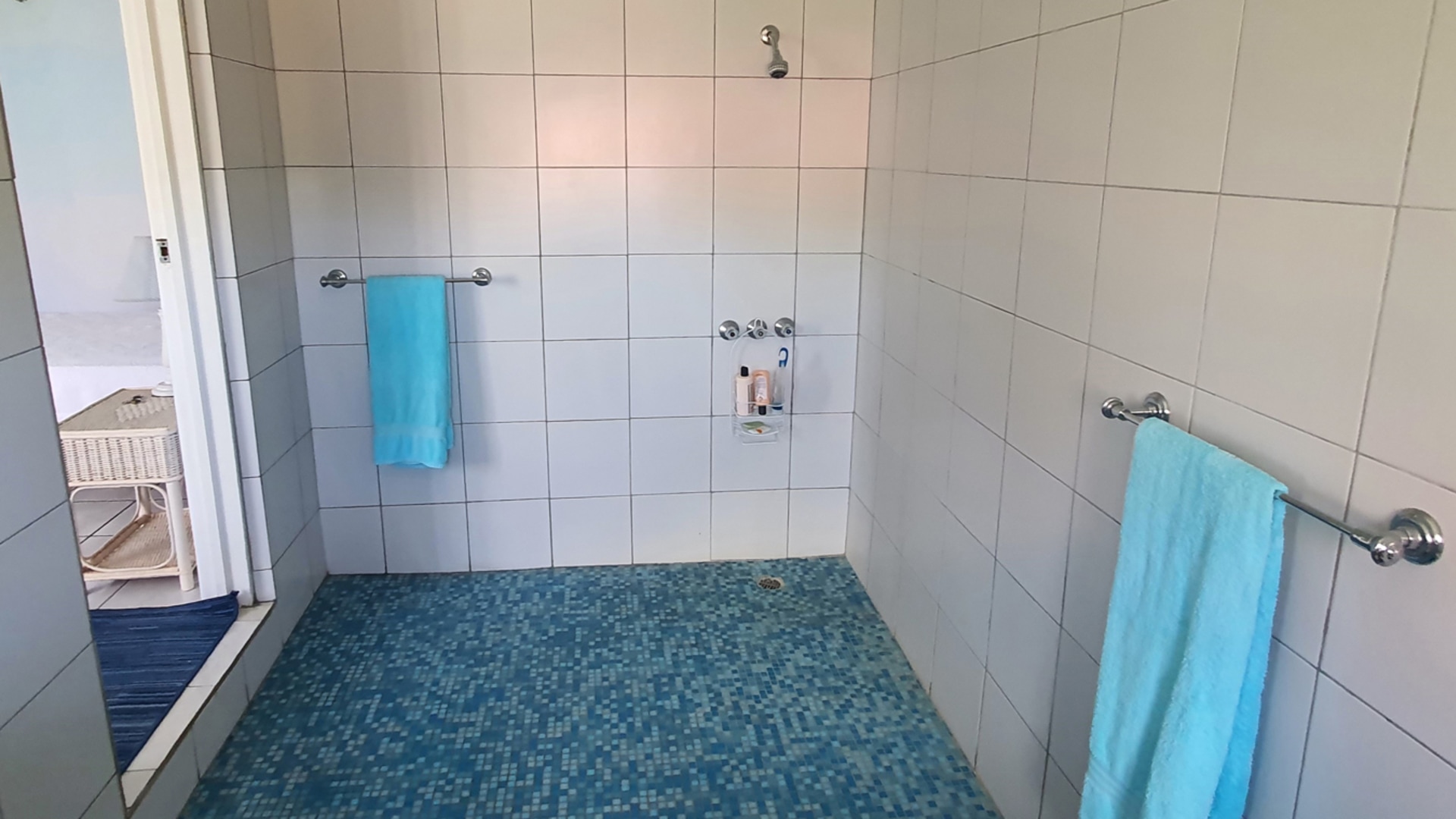 real estate st lucia - VILLA MANTELL for sale bathroom